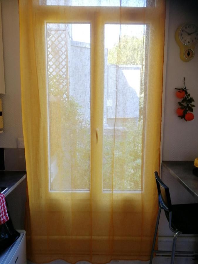 Cosy A Vue Sur Jardin 10 M² * Amiens